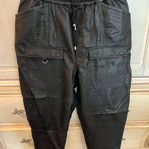 Free People vegan leather cargo joggers!! Size L